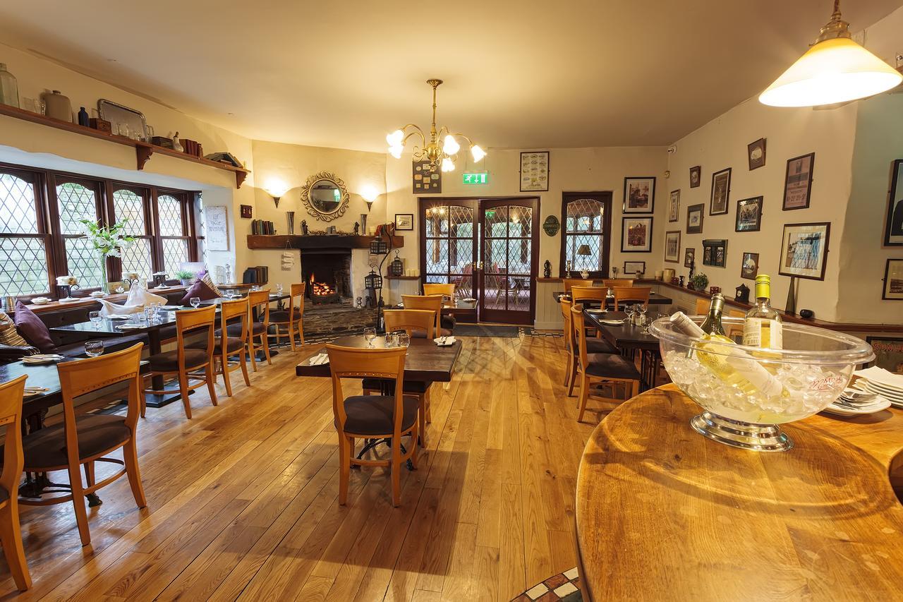 Chester Beatty Inn Ashford Exteriér fotografie