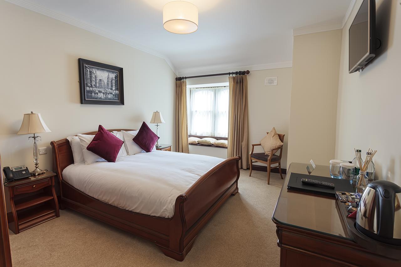 Chester Beatty Inn Ashford Exteriér fotografie